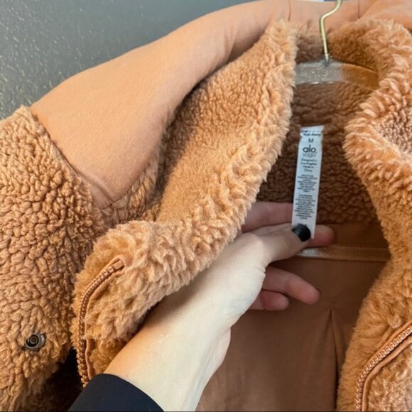 ALO YOGA Norte Sherpa Coat- Henna Pink M - Picture 6 of 7
